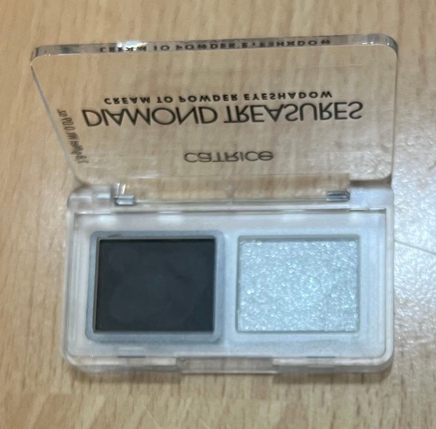 Catrice Diamond Treasures Cream to Powder Oogschaduw, Ophalen of Verzenden, Zo goed als nieuw, Ogen