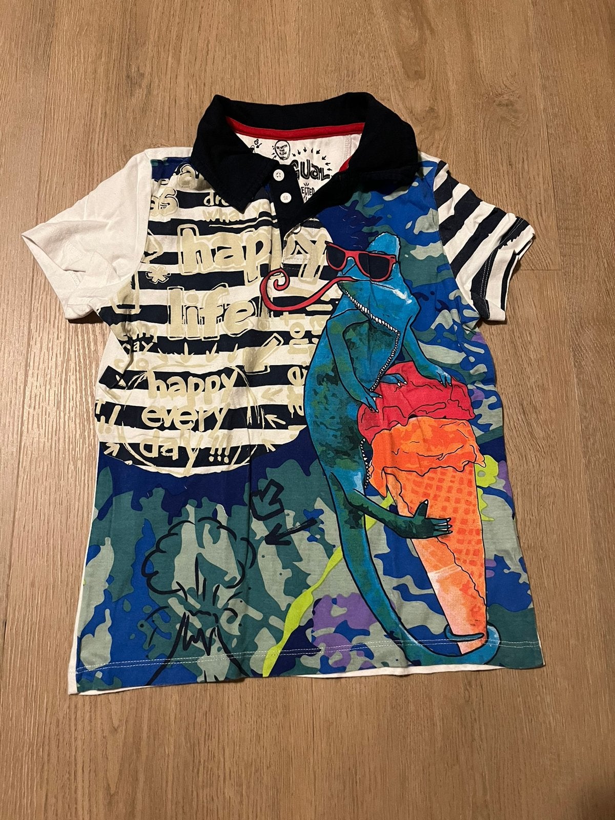 Desigyal cameleon op een ijsje maat 122 / 128 zgsn, Kinderen en Baby's, Ophalen of Verzenden, Zo goed als nieuw, Meisje, Shirt of Longsleeve