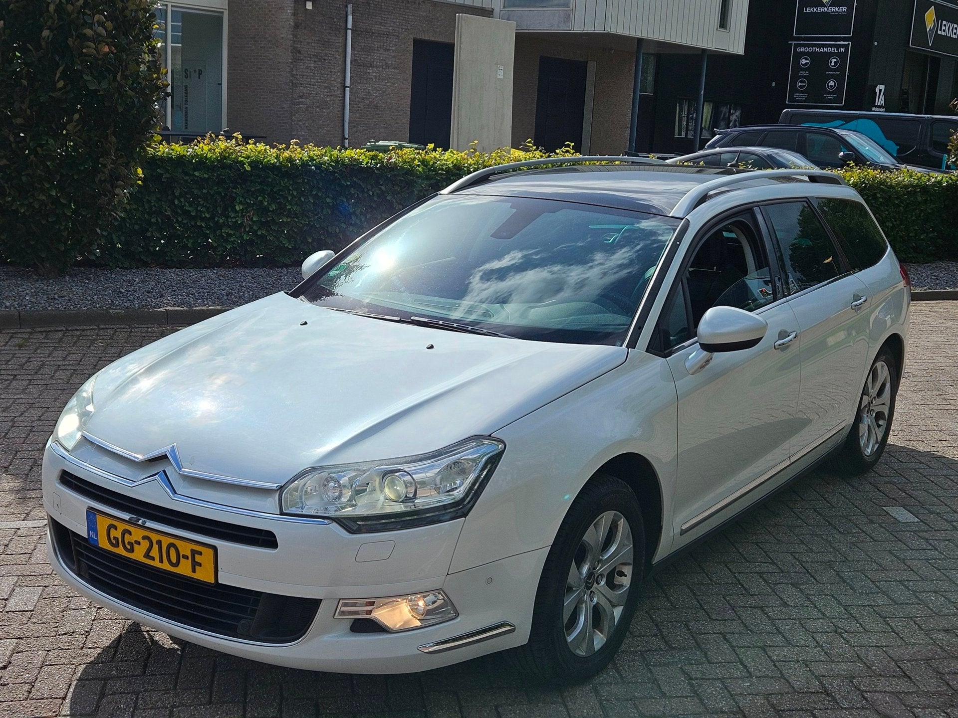 Citroen C5 Tourer 2.2 HDi Exclusive, Euro 5, Gebruikt, Leder en Stof, Wit