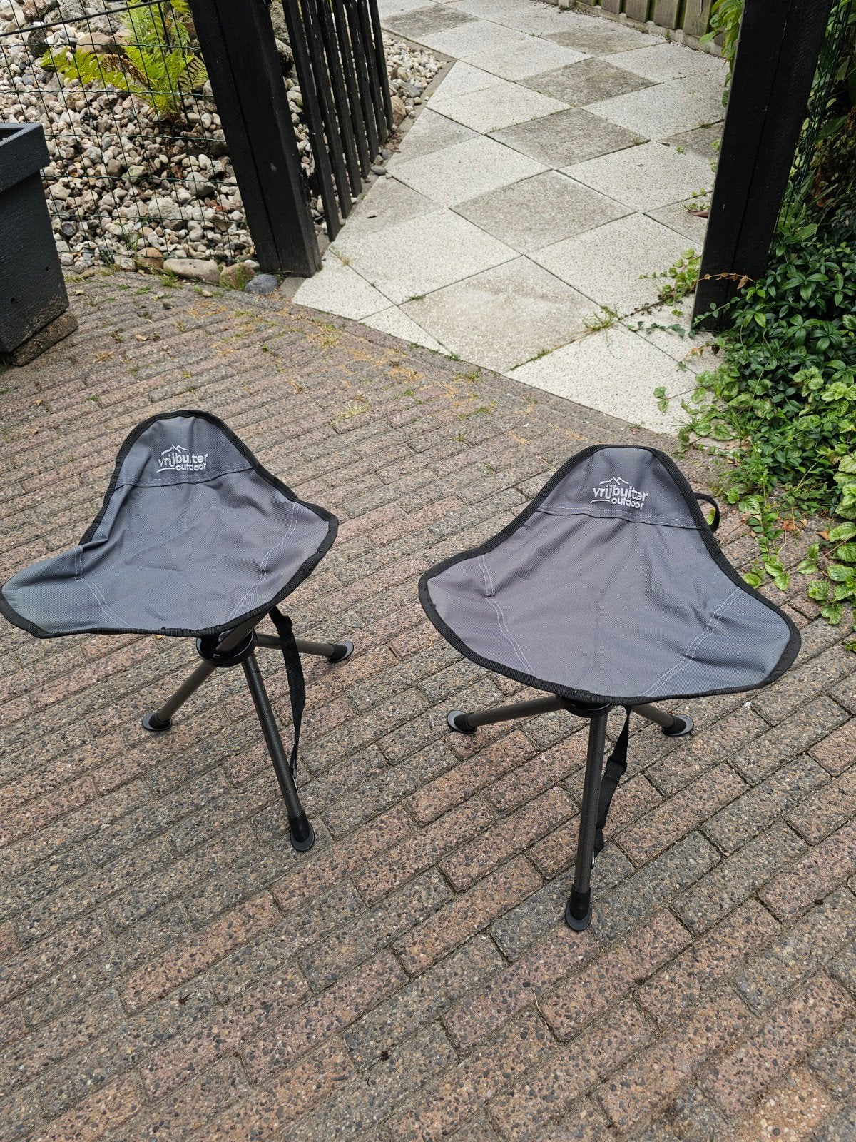 2x Vrijbuiter Outdoor opvouwbare krukjes, Ophalen, Gebruikt