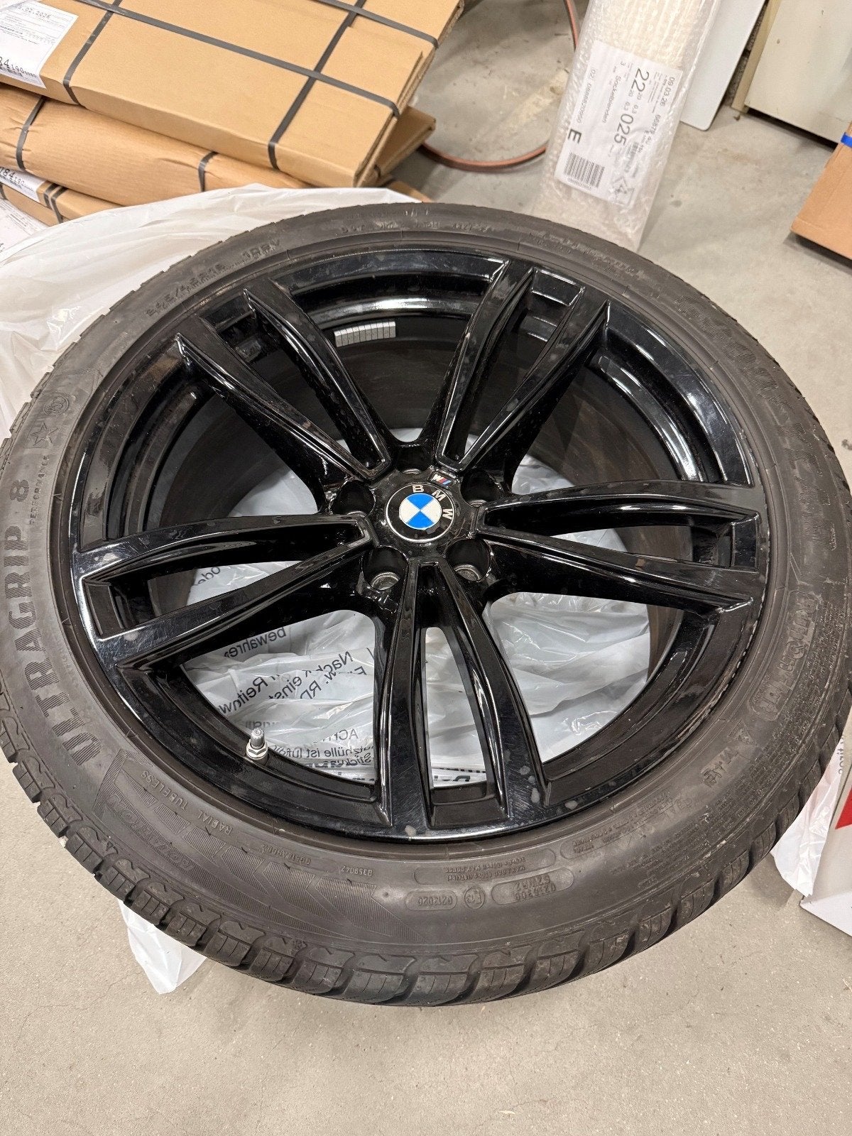 BMW 19 inch velgen met winterbanden 6m, Auto-onderdelen, Banden en Velgen, Banden en Velgen, Winterbanden, Personenwagen, Ophalen
