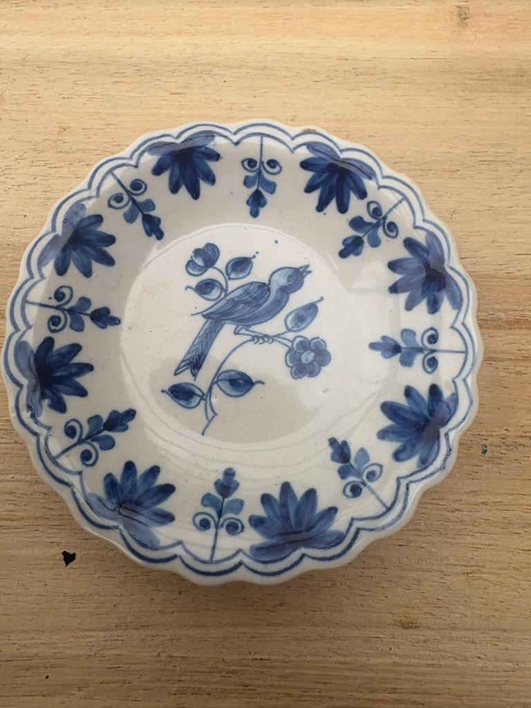 Antiek Harlingen Holland RD Delfts Blauw Schoteltje met Voge, Antiek en Kunst, Ophalen of Verzenden