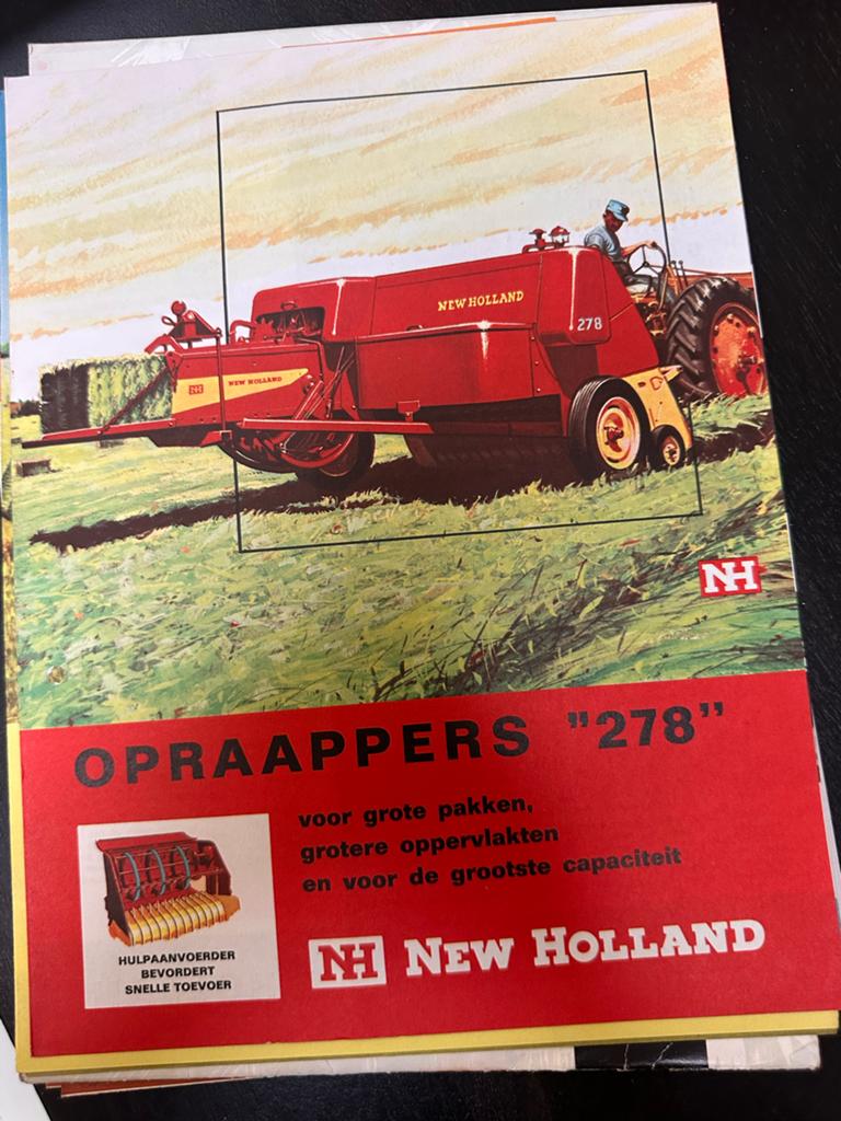 Oude jaren '60 New Holland Oogstmachine Folder, Ophalen of Verzenden, Zo goed als nieuw, Overige typen