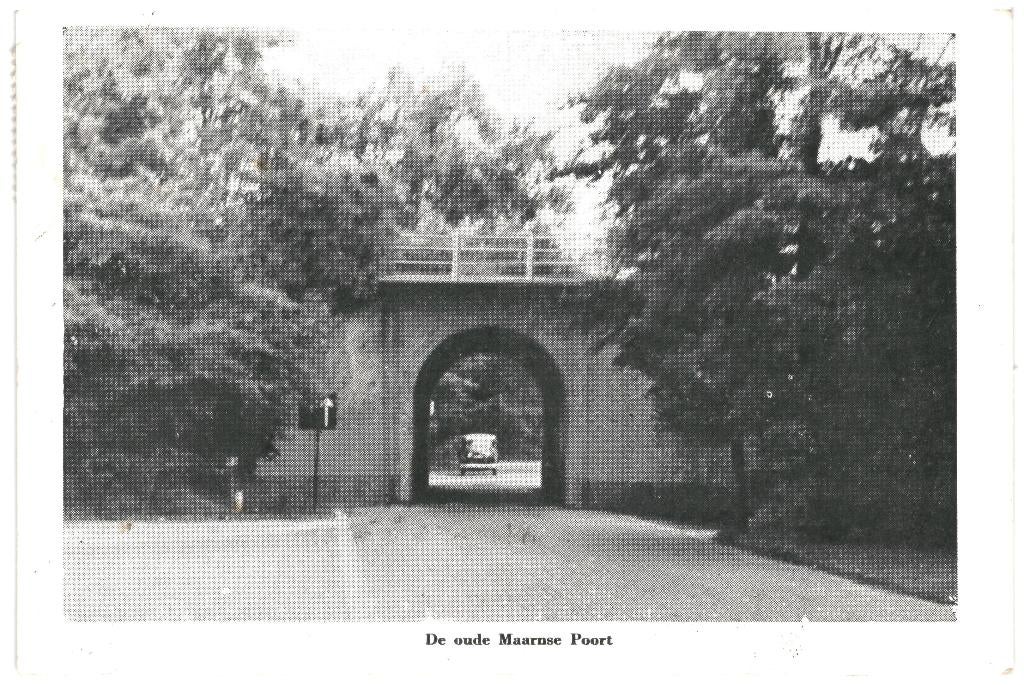 967271 Maarn U De oude Maarnse Poort 1955 Gelopen met zegel, Ophalen of Verzenden, 1940 tot 1960, Gelopen, Utrecht