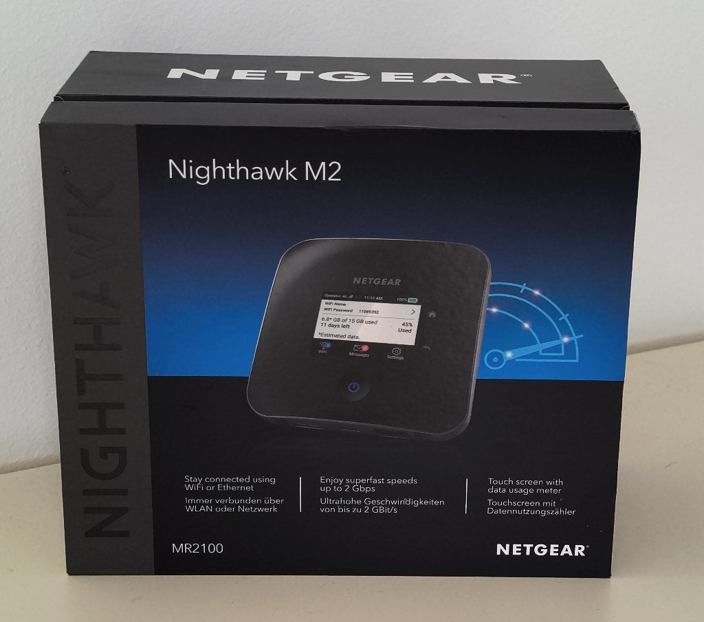 NETGEAR Nighthawk M2 mobiele router, Computers en Software, Routers en Modems, Ophalen of Verzenden, Zo goed als nieuw, Router met modem