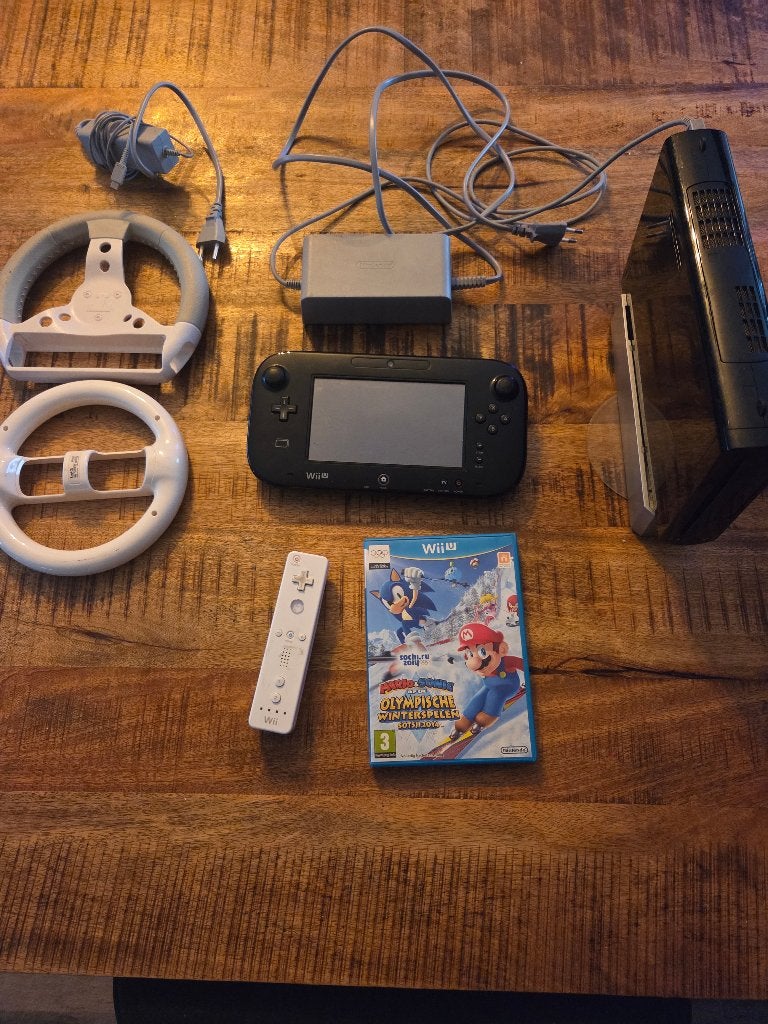 Nintendo Wii met gamepad - compleet en werkend, Spelcomputers en Games, Gebruikt, Ophalen of Verzenden, Sport, 3 spelers of meer