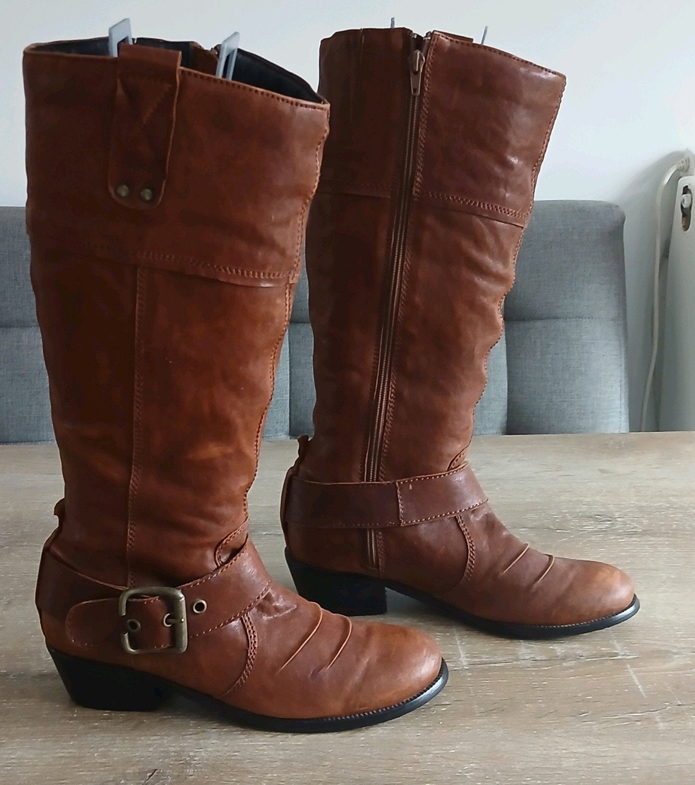 38 nieuwe Andrea Conti bruine leren hoge dames laarsjes, Kleding | Dames, Hoge laarzen, Bruin, Nieuw, Ophalen of Verzenden