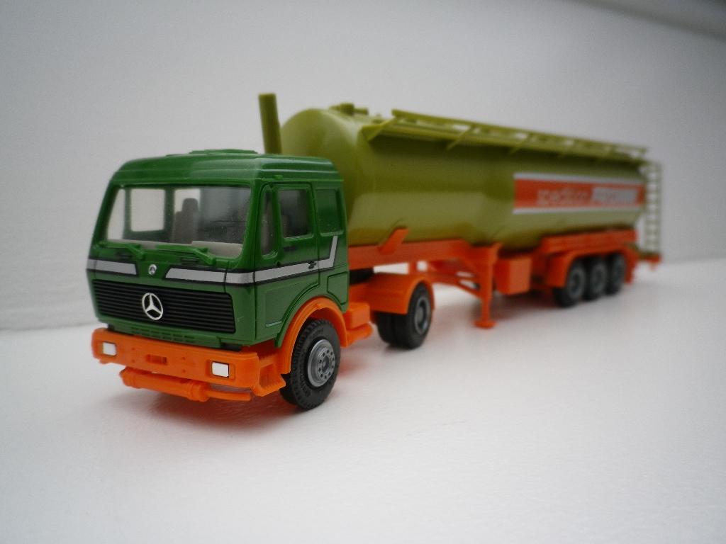 Herpa Mercedes NG Silotrailer Spedition Fromm, Ophalen of Verzenden, Zo goed als nieuw, Bus of Vrachtwagen, Herpa
