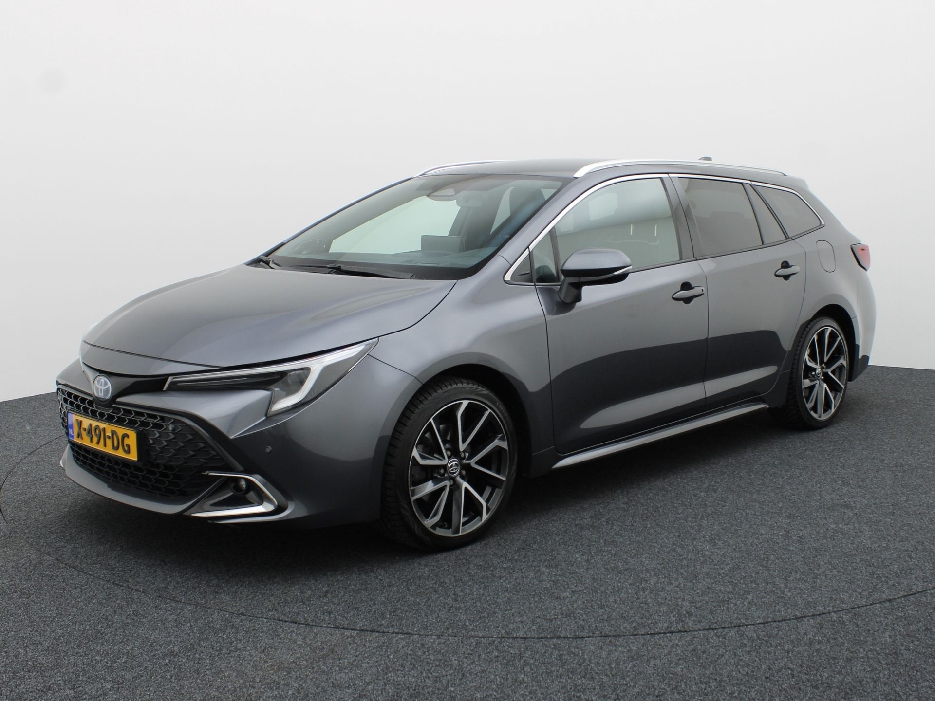 Toyota Corolla Touring Sports Hybrid 200 Executive | JBL | H, Gebruikt, 4 cilinders, Corolla, 1415 kg