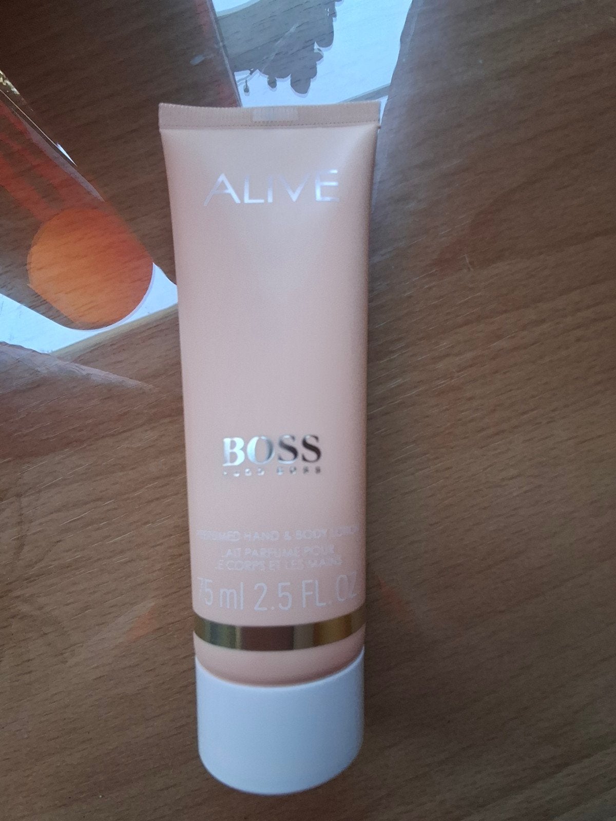 Hugo Boss Alive Geparfumeerde Hand- & Bodylotion 75ml, Verzenden, Nieuw, Bodylotion, Crème of Olie