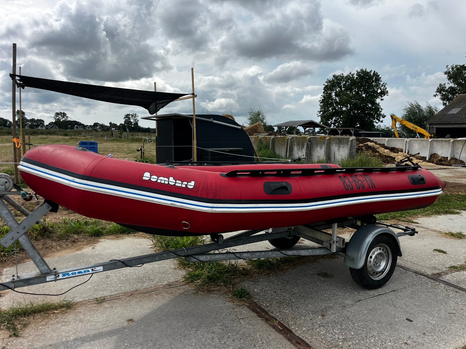 Bombard rubberboot met 25PK 2-takt motor en trailer, Ophalen, Airdeck, Gebruikt, 4 m