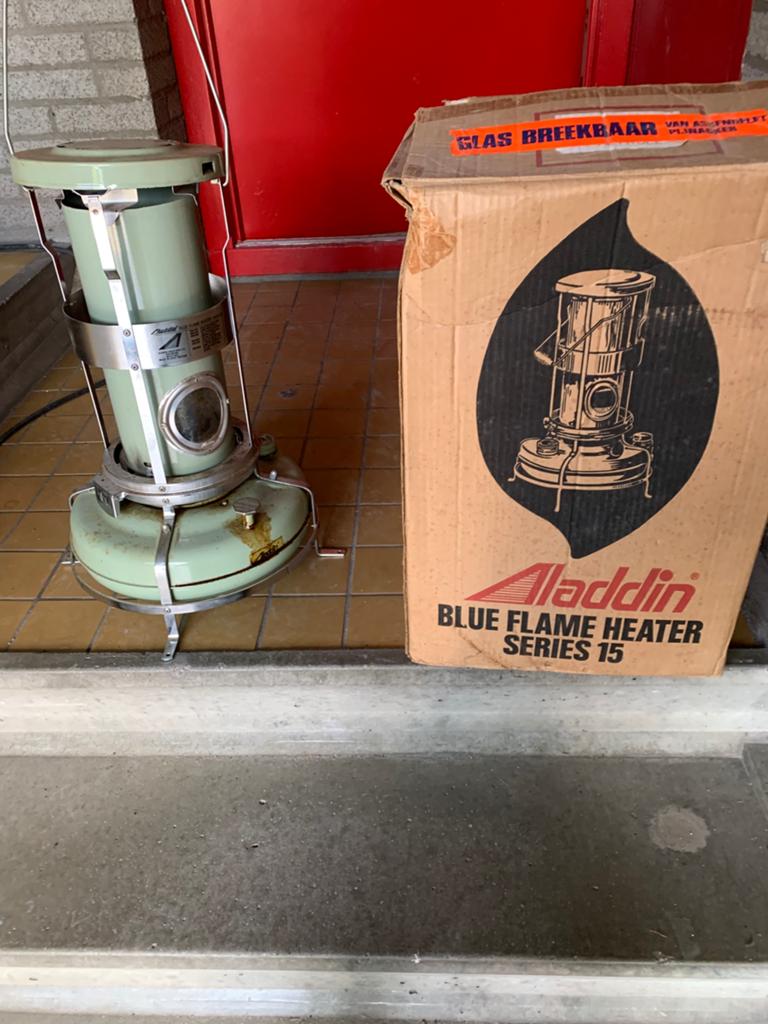 Aladdin Blue Flame Heater - Petroleumkachel (Serie 15), Huis en Inrichting, Kachels, Gebruikt, Overige brandstoffen, Petroleumkachel