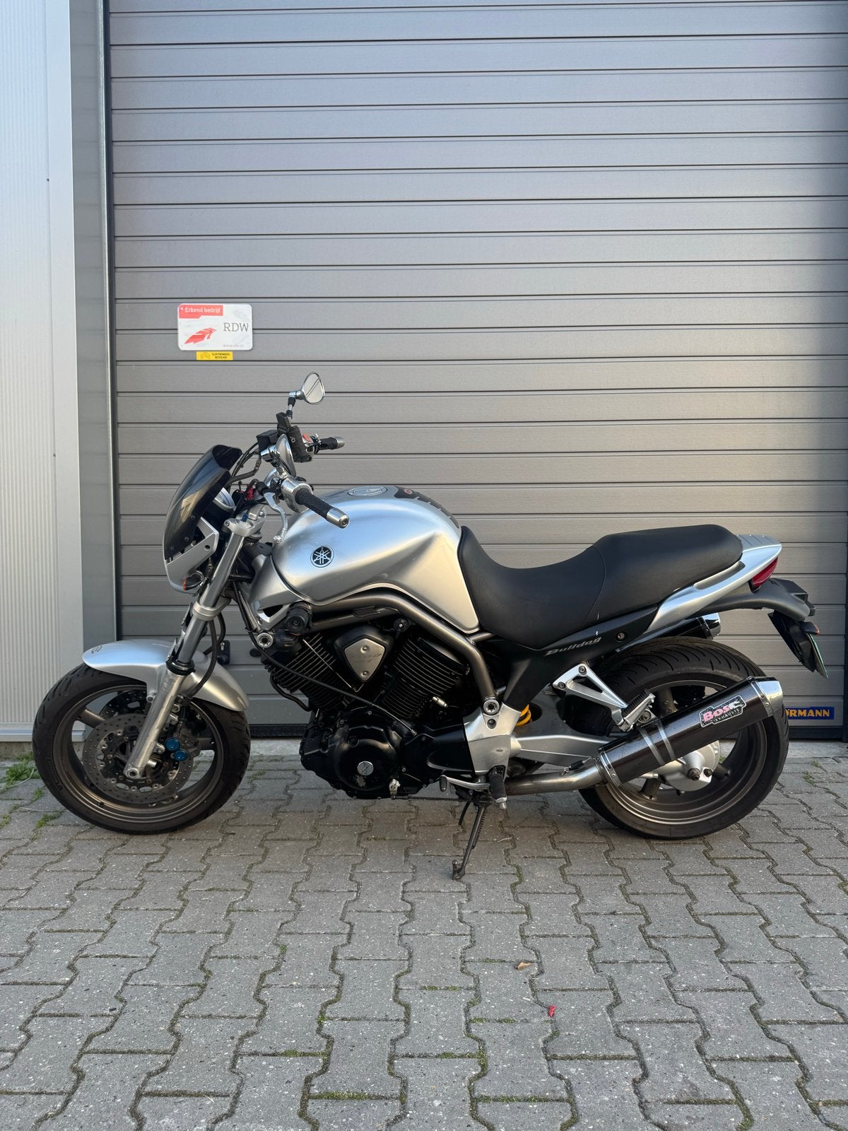 Yamaha BT1100 Bulldog - Krachtige Naked Bike, Motoren, 2 cilinders, Sportuitlaat, Motorrijbewijs A, Meer dan 35 kW