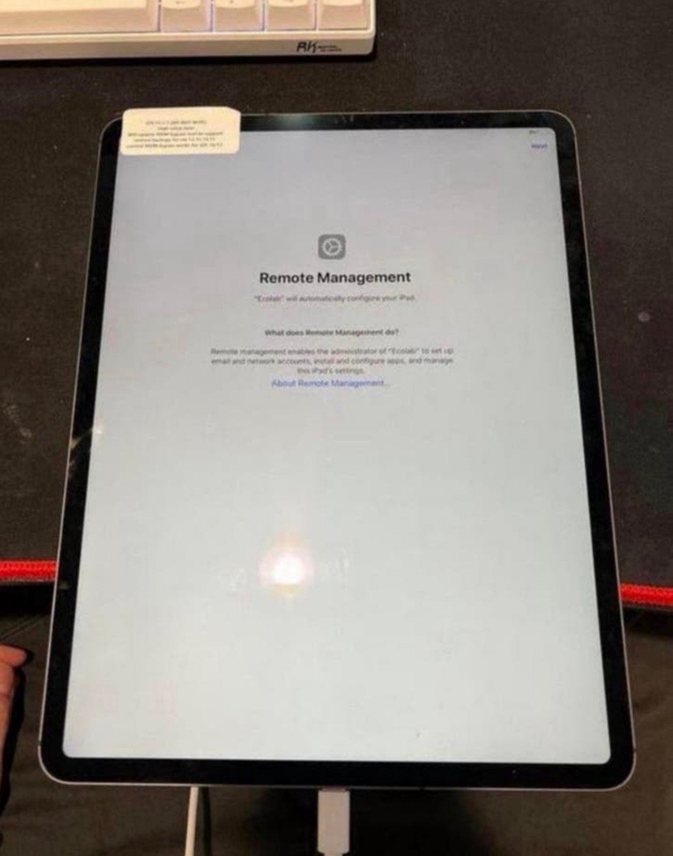 GEZOCHT IPADS MET MDM / ICLOUD / DEMO LOCK EXTERNE BEHEER, Computers en Software, Apple iPads, 10 inch, Apple iPad, Wit, Ophalen of Verzenden