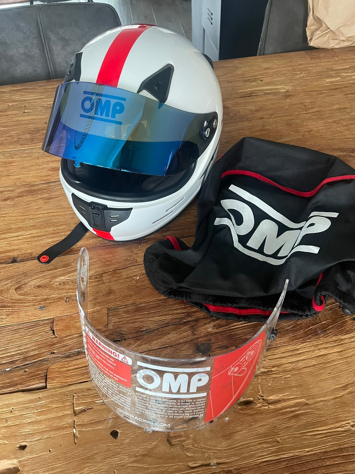 Omp karthelm, Ophalen, Zo goed als nieuw, Helm of Handschoenen
