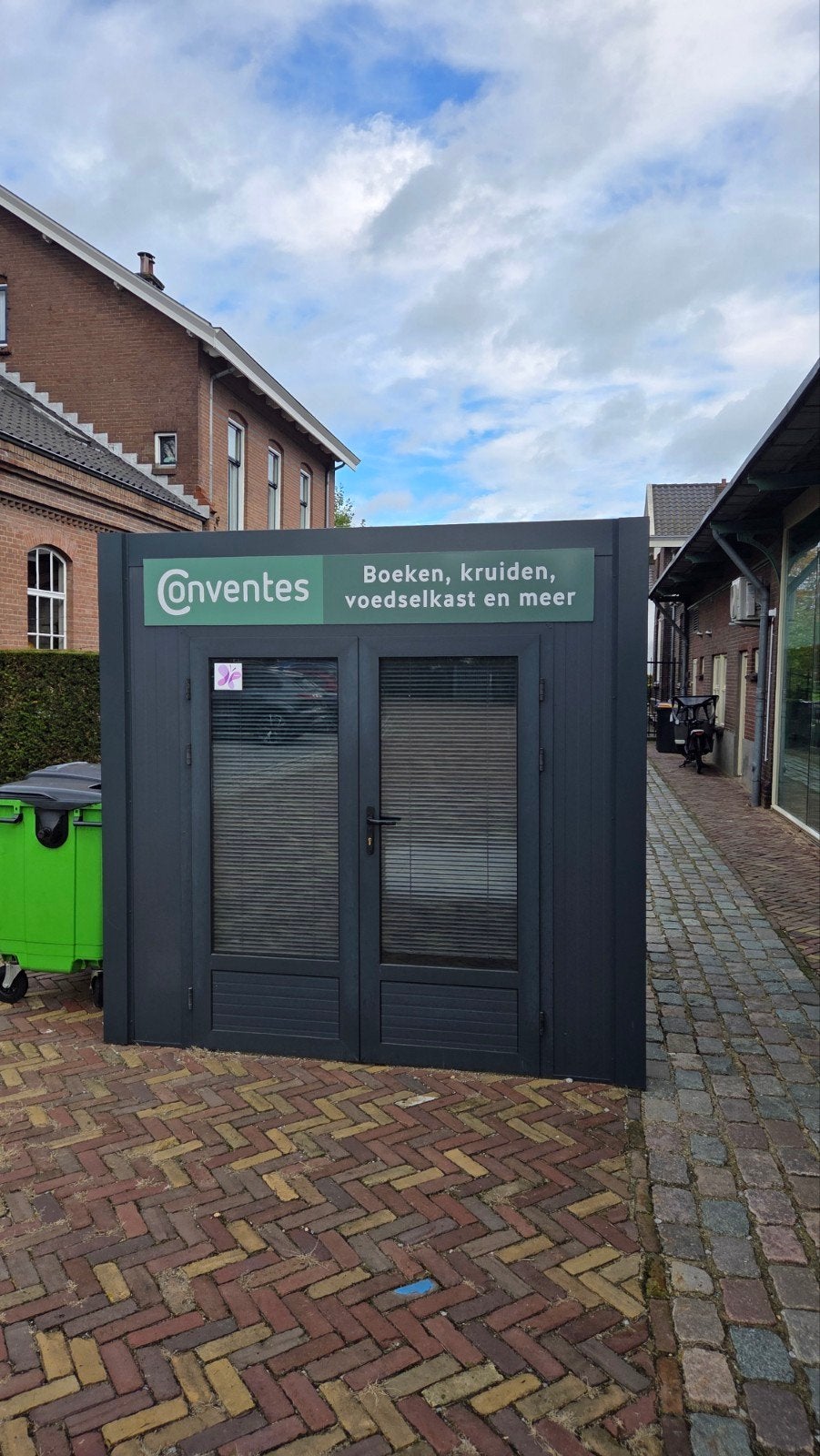 aluminium berging, gebruikt als deelkast, Ophalen, Zo goed als nieuw, Metaal, Overige typen