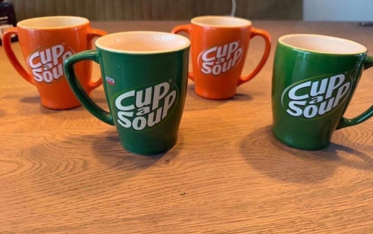 Cup-a-Soup mokken - 4 stuks (2 groen, 2 oranje), Overige typen, Ophalen of Verzenden, Zo goed als nieuw, Steen/keramiek