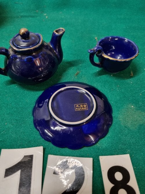 -	Miniservies blauw japans kutani, Ophalen of Verzenden, 'T Olde Gre-j, Info@toldegrej.nl, Endepoelstraat 20f Didam