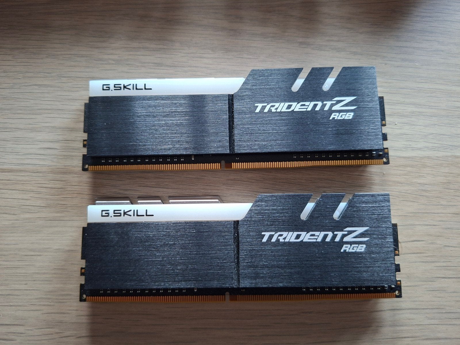 G.Skill Trident Z RGB DDR4 16GB, Computers en Software, RAM geheugen, Ophalen, Gebruikt, DDR4, Desktop
