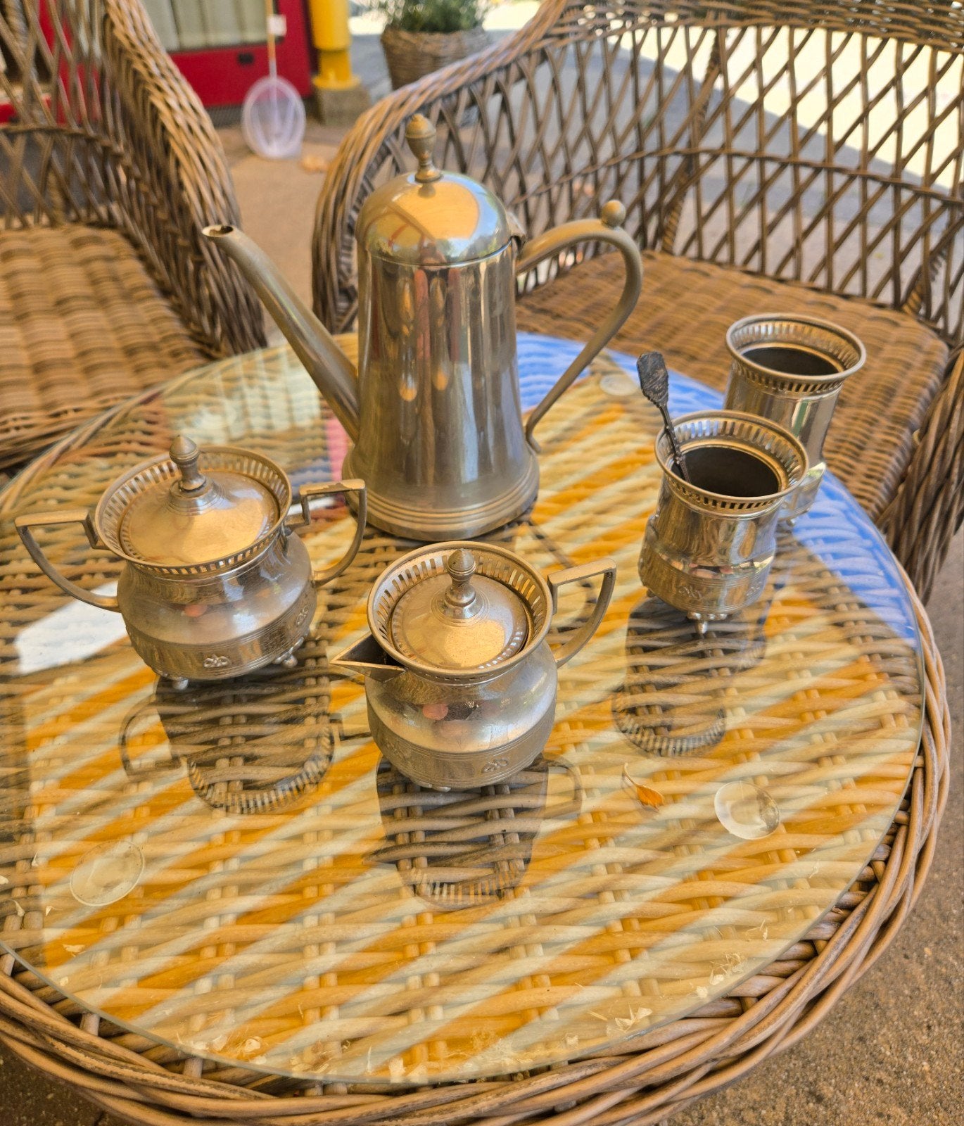 Antiek verzilverd koffie- en theeservies, Antiek en Kunst, Antiek | Goud en Zilver, Ophalen of Verzenden, Zilver
