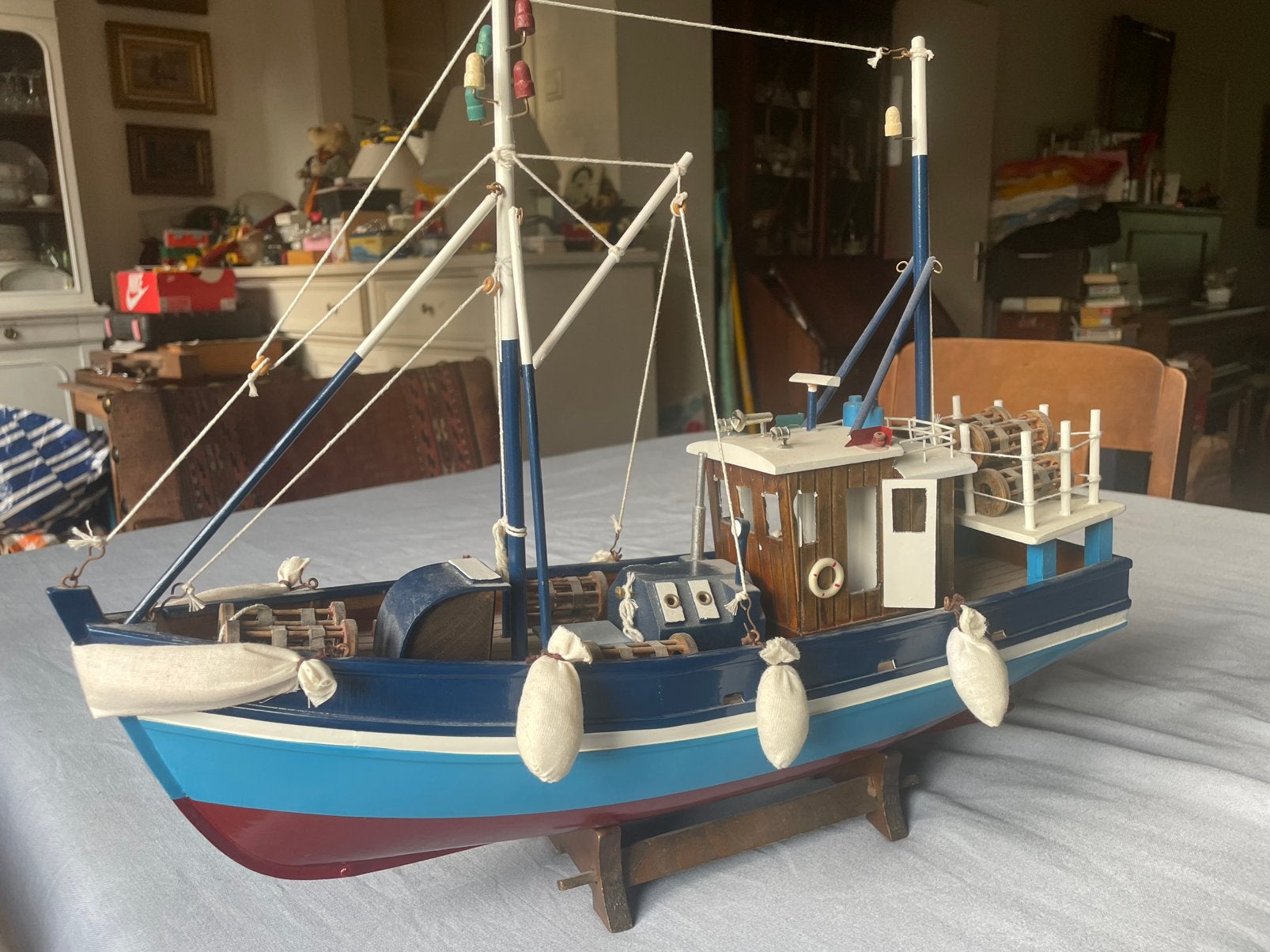 model van een viskotter, Hobby en Vrije tijd, Ophalen of Verzenden, Zo goed als nieuw