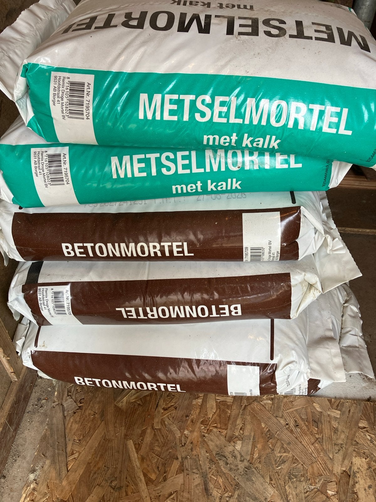 10x Betonmortel en 2x Metselmortel met kalk, Ophalen, Nieuw