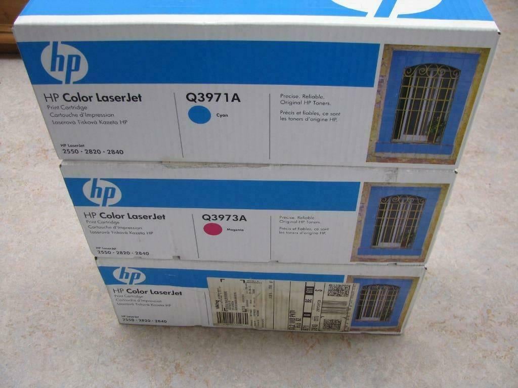3 toners 1 x HP Q3971A - 2 x HP Q3973A HP 2550-2820-2840, Ophalen of Verzenden, Nieuw, Toner, HP (ORIGINEEL)