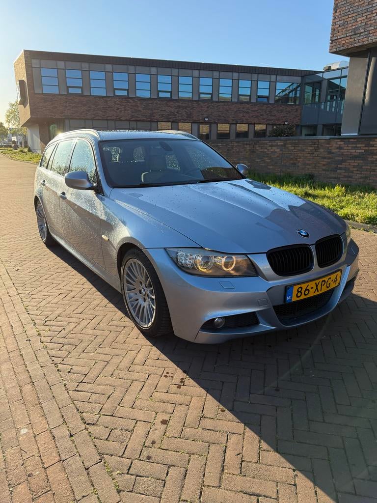 BMW 3-Serie 2.0 Touring lci 2012 M sport, super staat!, Euro 5, 4 cilinders, Blauw, Alcantara
