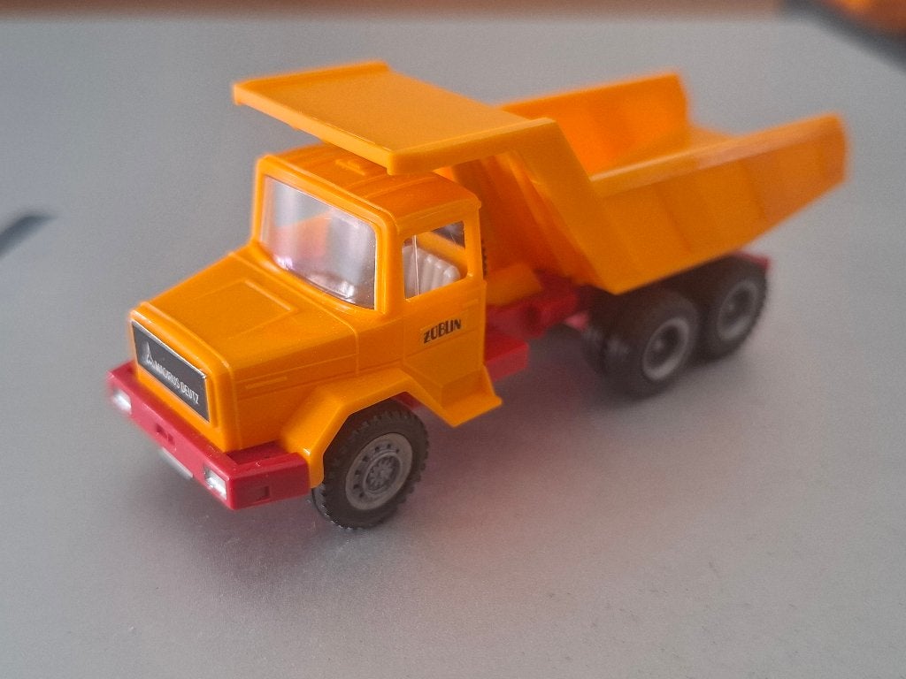 1:87 Magirus Deutz kieper Wiking € 6, Hobby en Vrije tijd, Verzenden, Zo goed als nieuw, Bus of Vrachtwagen, Wiking