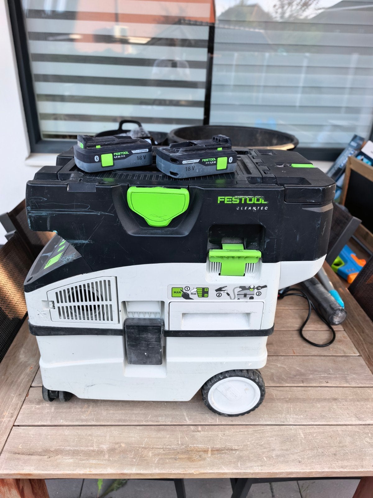 Festool stofzuiger ctlc midi 1, Ophalen