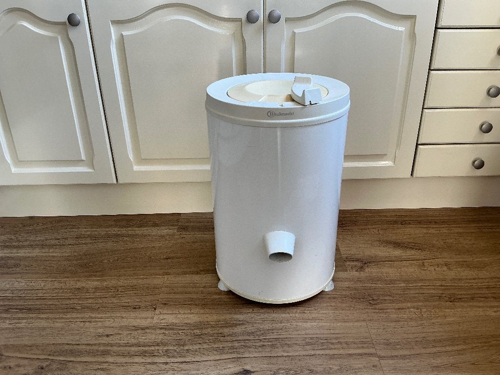 CENTRIFUGE.        BAUKNECHT, Witgoed en Apparatuur, Wasdrogers, Ophalen, Gebruikt, Minder dan 85 cm, Bovenlader