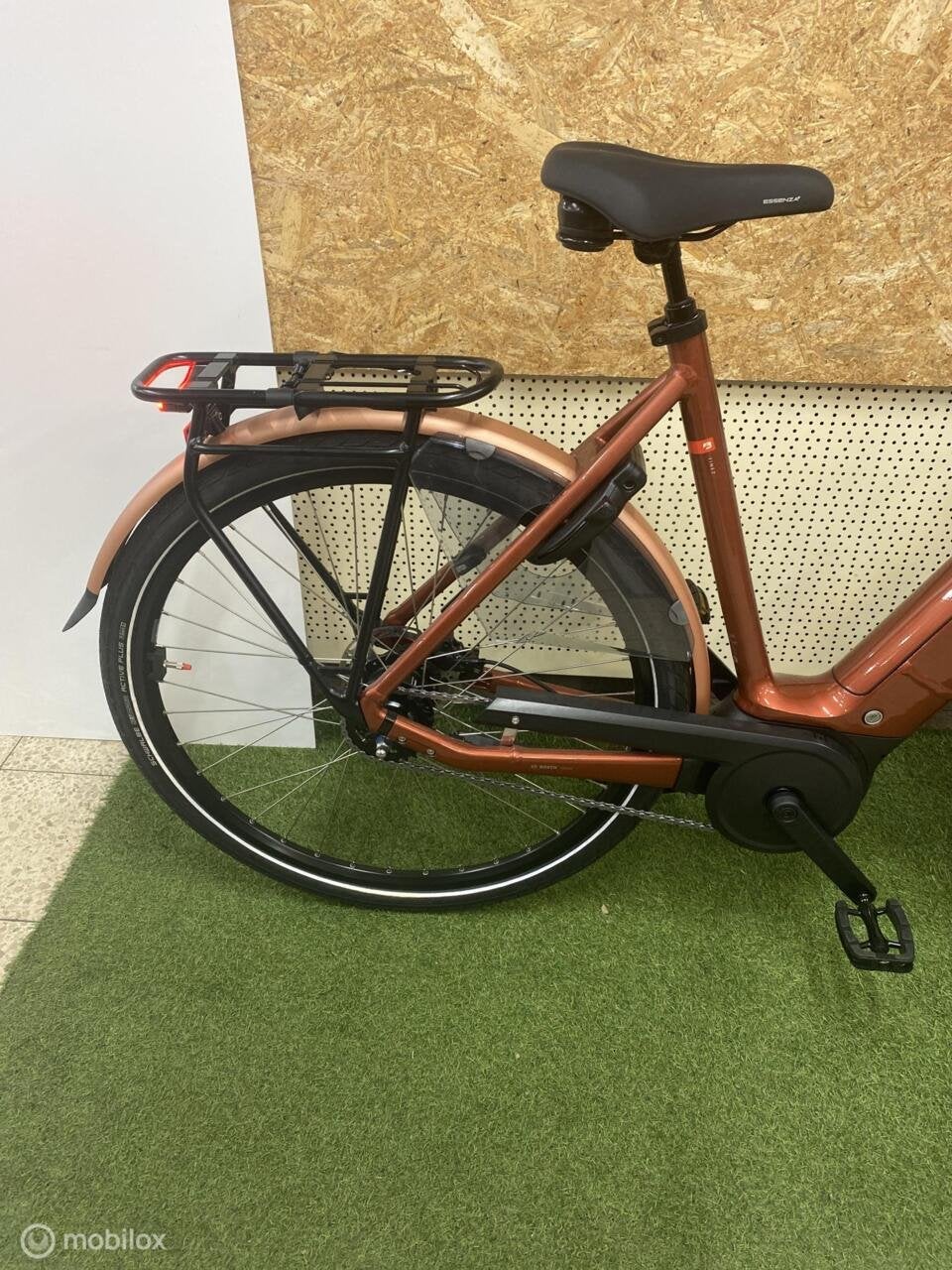 Foto 15 van BATAVUS FINEZ PT E GO POWER BOSCH 750WH 57 CM 5V NIEUW