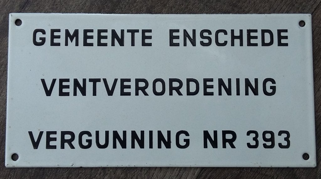 Om 1950 Emaille Bord Enschede Winkel Markt Bazaar Handel, Ophalen of Verzenden