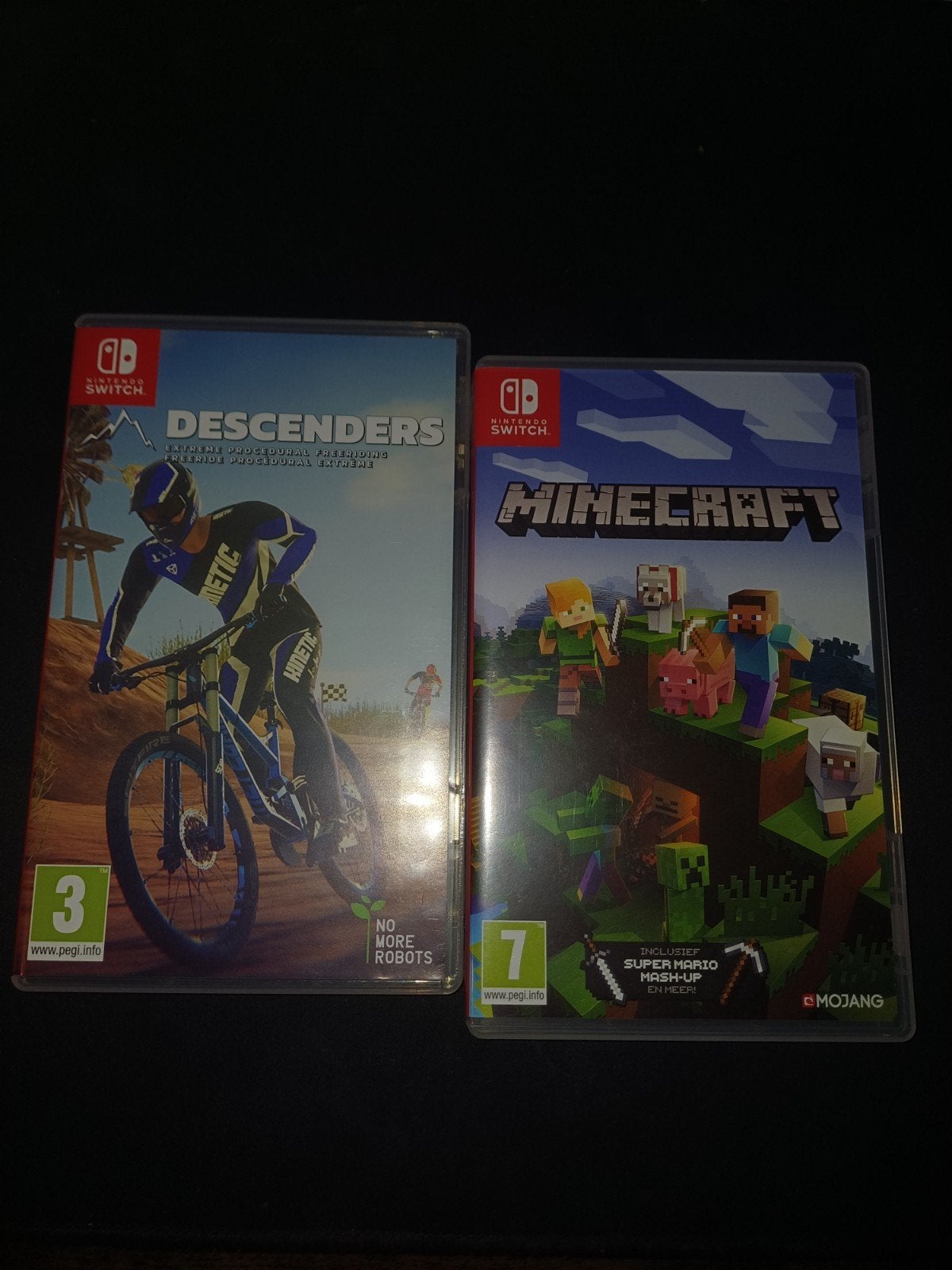 Nintendo Switch Games: Minecraft & Descenders, Avontuur en Actie, 1 speler, Ophalen of Verzenden, Zo goed als nieuw