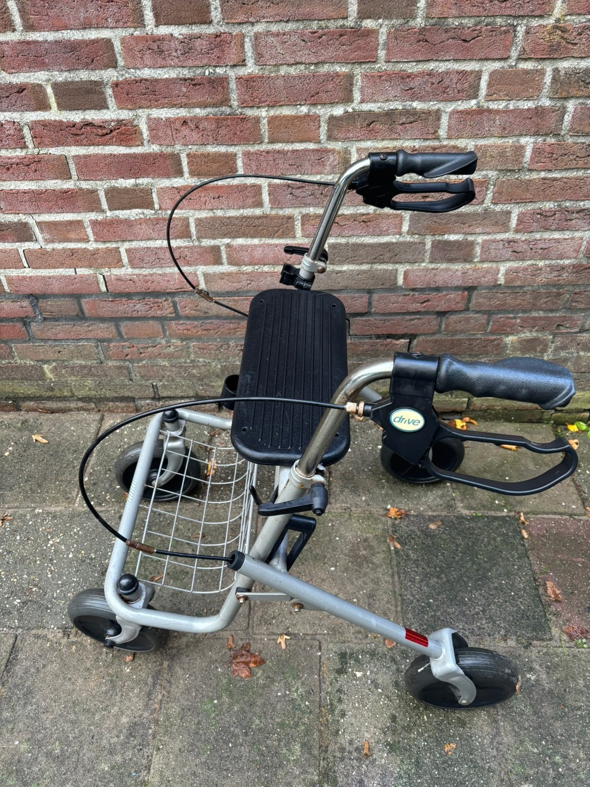 Rollator  inklapbaar nu  voor 50 euro, Ophalen of Verzenden, Lichtgewicht, Zo goed als nieuw
