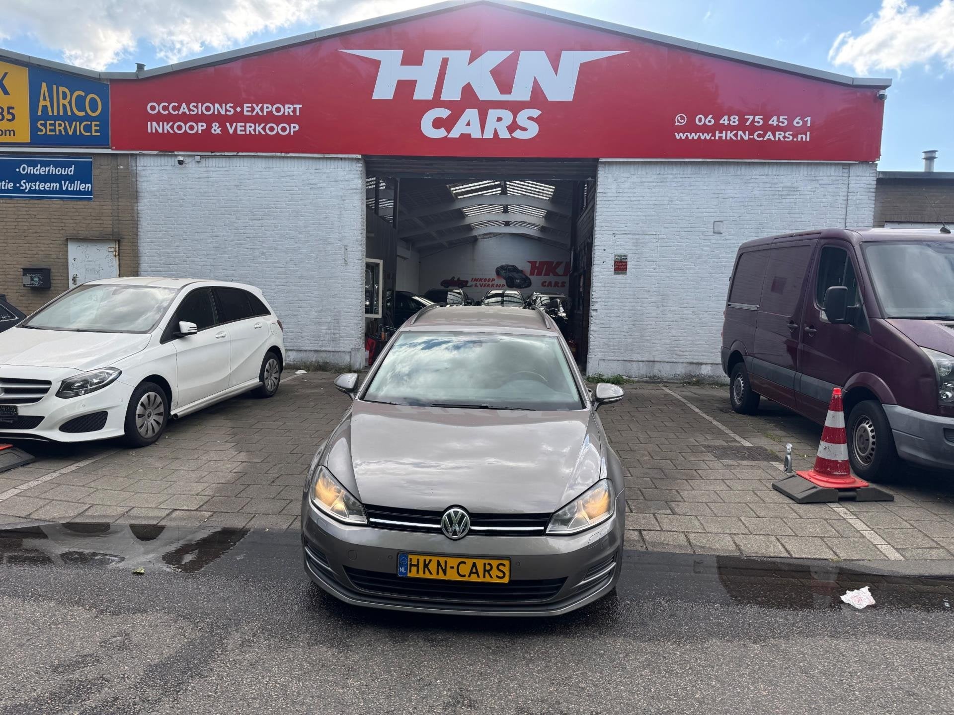 Volkswagen Golf Variant 1.6 TDI Highline 2014 autommat Mecha, Auto's, Euro 5, Gebruikt, 4 cilinders, 700 kg