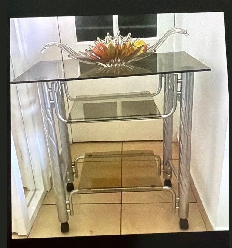 Glazen theewagen met metalen frame en wieltjes, Ophalen, Gebruikt, Zilver, Glas