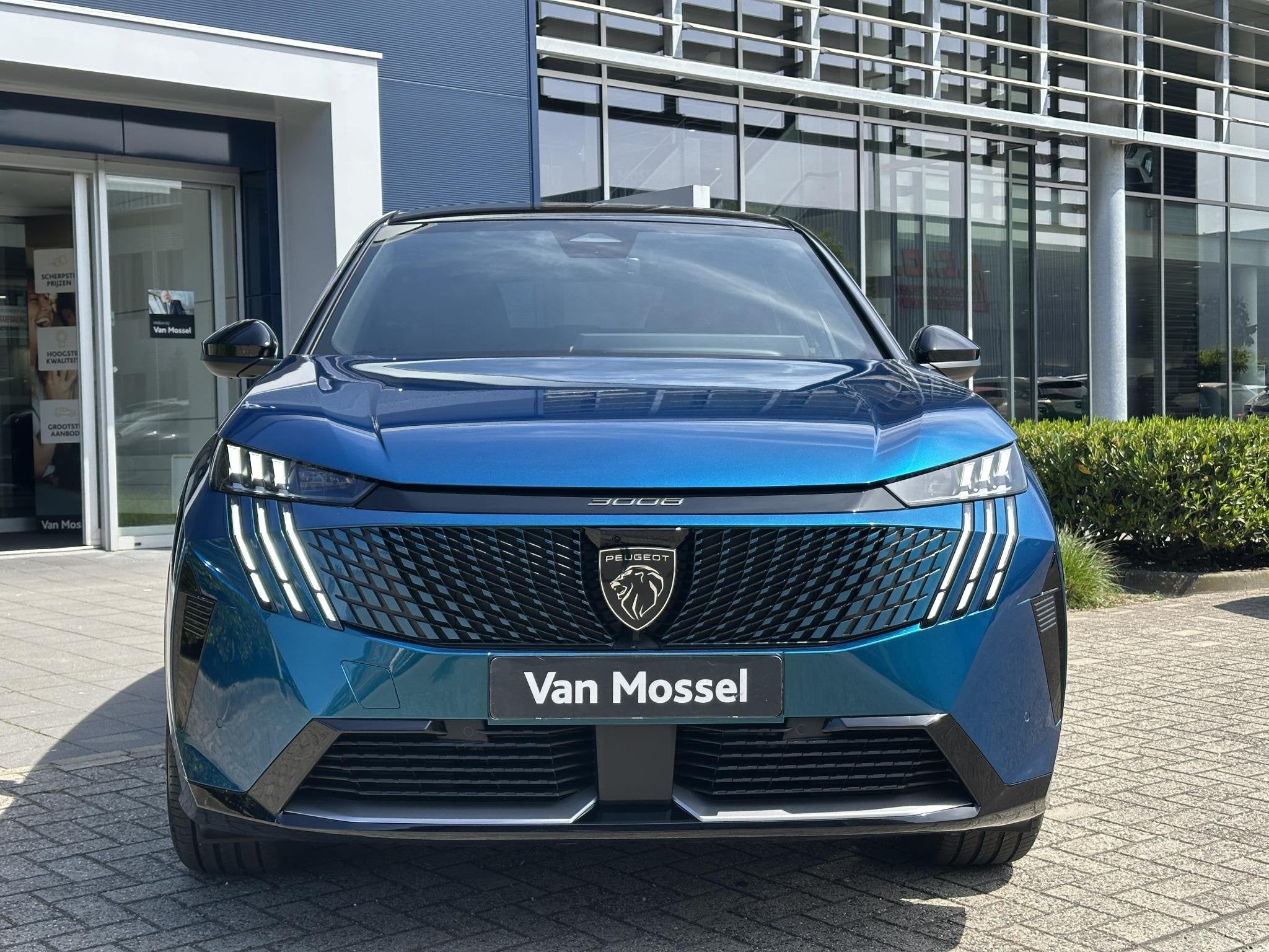 Peugeot e-3008 GT 73 kWh / Camera Voor & Achter / 360° Came, Auto's, 1250 kg, 213 pk, Blauw, Origineel Nederlands