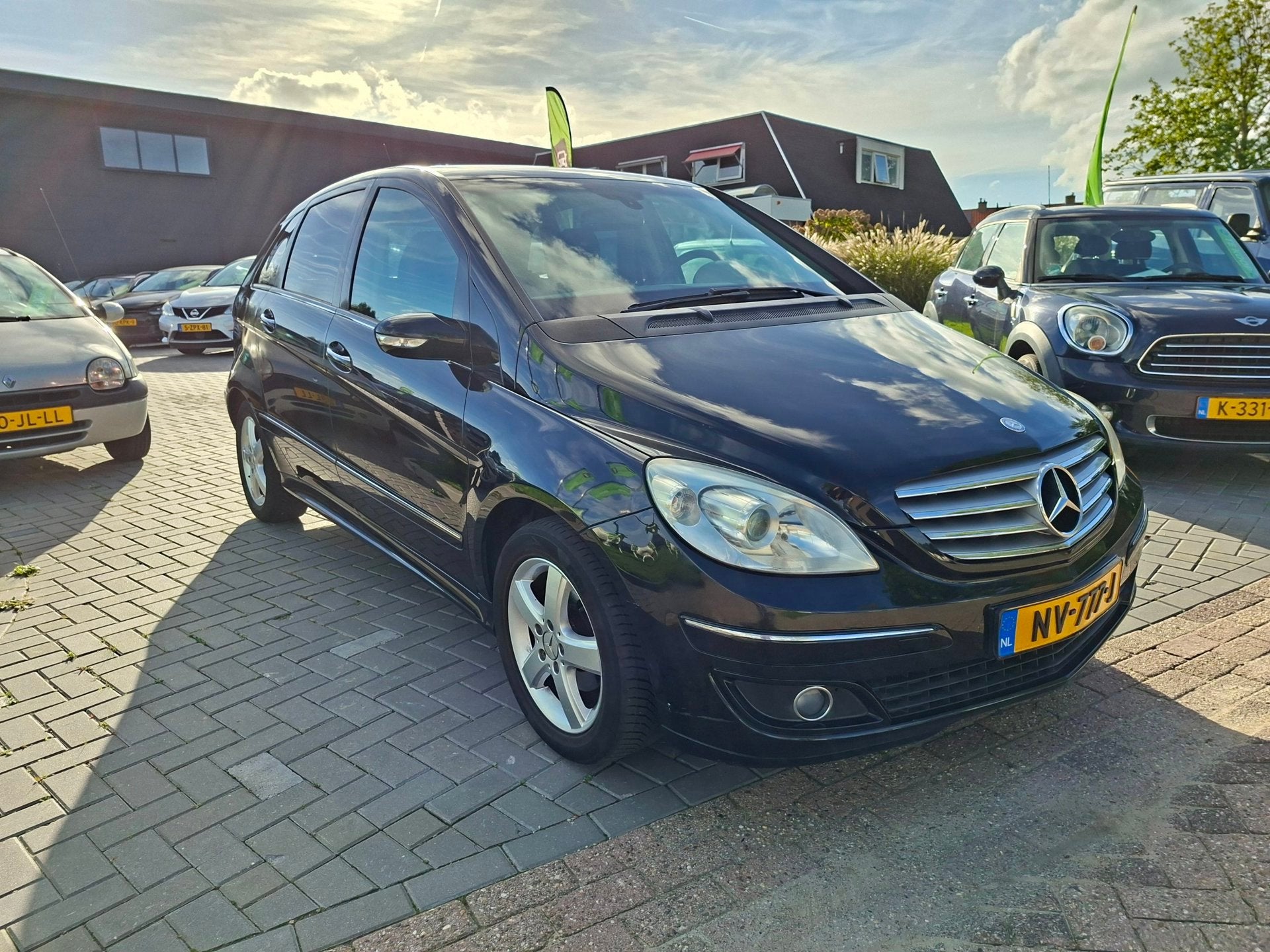 Mercedes-Benz B-klasse 150 / Hoge instap / APK september 202, Auto's, Voorwielaandrijving, 15 km/l, Zwart, Bedrijf