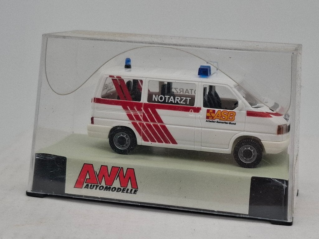 VW T4 ambulance Arbeiter Samariter Bund - AWM 1/87, Verzenden, Zo goed als nieuw, Auto, AWM