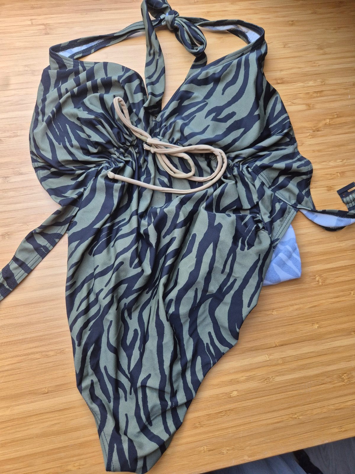 Zwangerschap badpak Mamalicous maat m, Kleding | Dames, Positiekleding, Mamalicious, Zo goed als nieuw, Groen, Ophalen