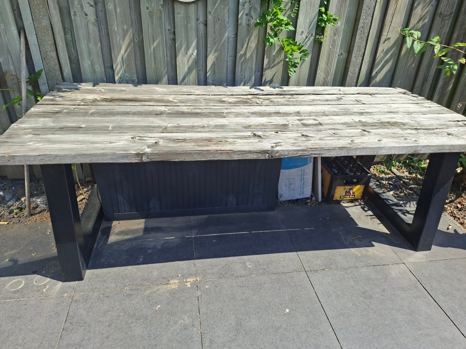 Steigerhouten tuintafel met stalen frame - opknapper, Ophalen