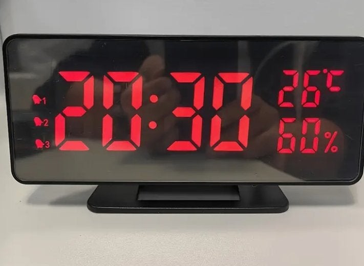 Wekker met Temperatuur- en Vochtigheids/spiegelweergave, Verzenden, Nieuw