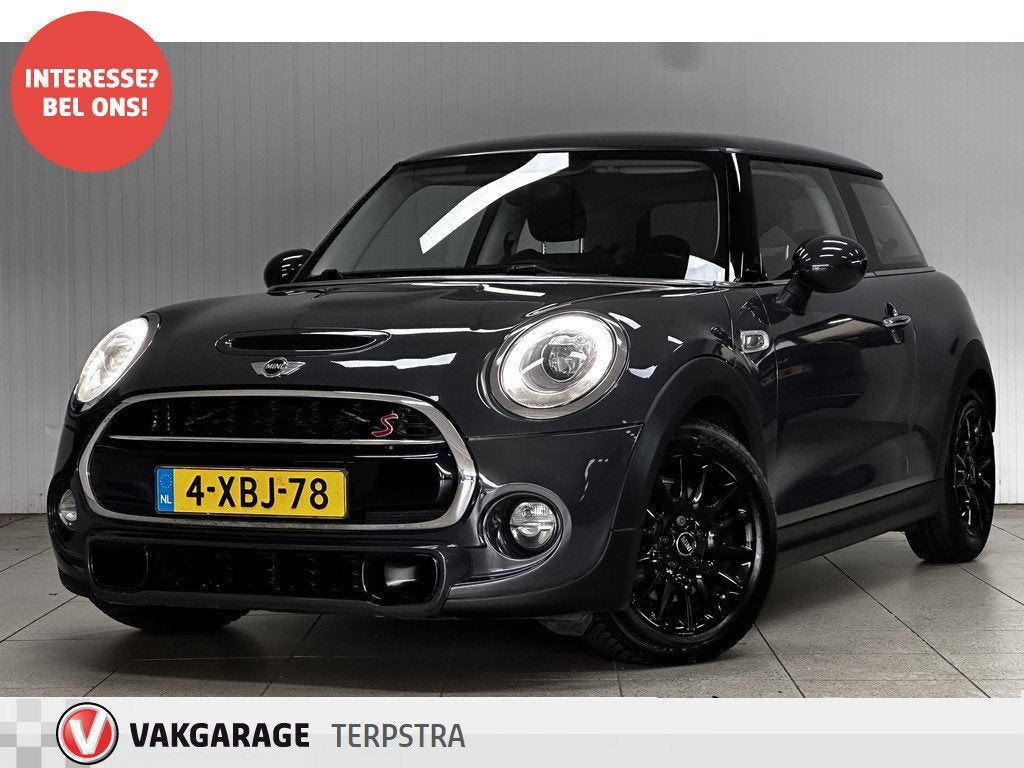 MINI 3-deurs 2.0 Cooper S/ NL AUTO!/ 192pk!/ LMV/ LED Koplam, Voorwielaandrijving, 1998 cc, Stof, Gebruikt