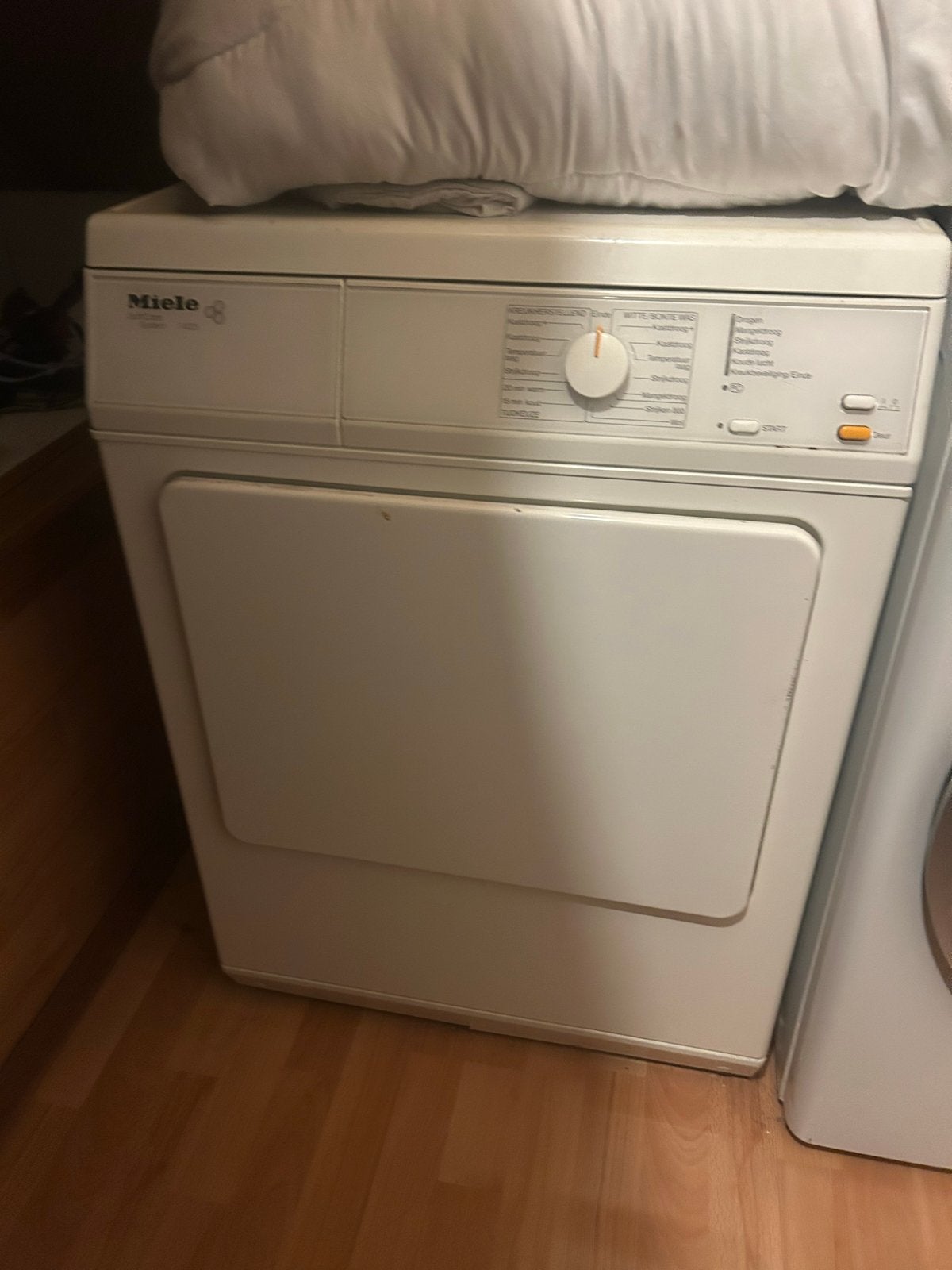 Miele SoftCare System T4123 Wasdroger met Afvoerslang, Ophalen, Gebruikt, Voorlader, Luchtafvoer