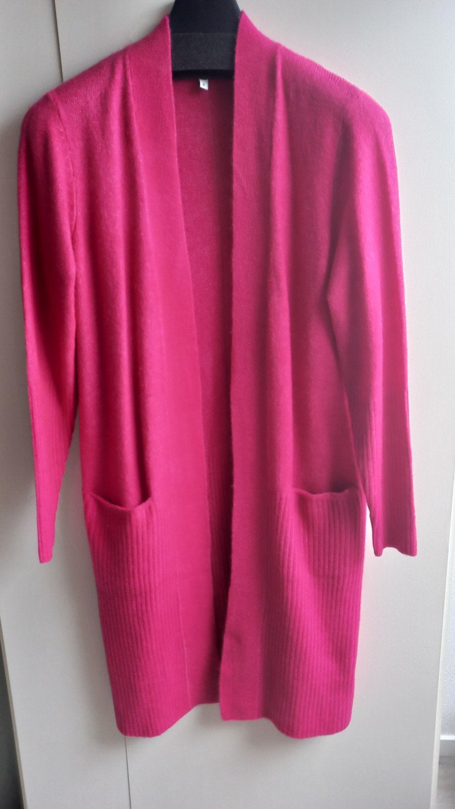 Lang Hema vest in prachtige fuchsia kleur - Maat S, Ophalen of Verzenden, Zo goed als nieuw, Roze, Maat 36 (S)