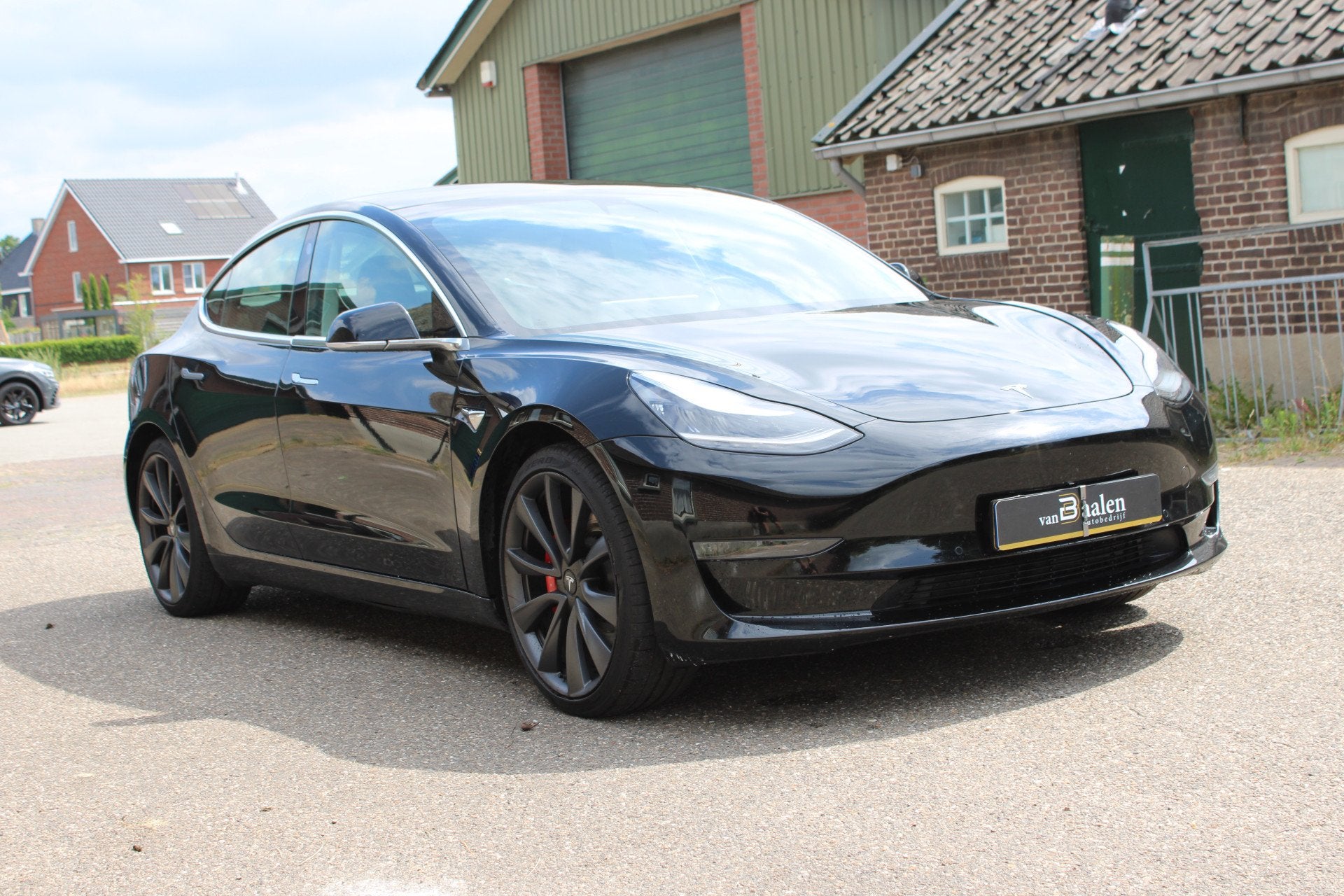Tesla Model 3 Performance AWD 75 kWh SOh 89,4% PANO LEER NAV, Auto's, Automaat, Dealer onderhouden, Zwart, Vierwielaandrijving