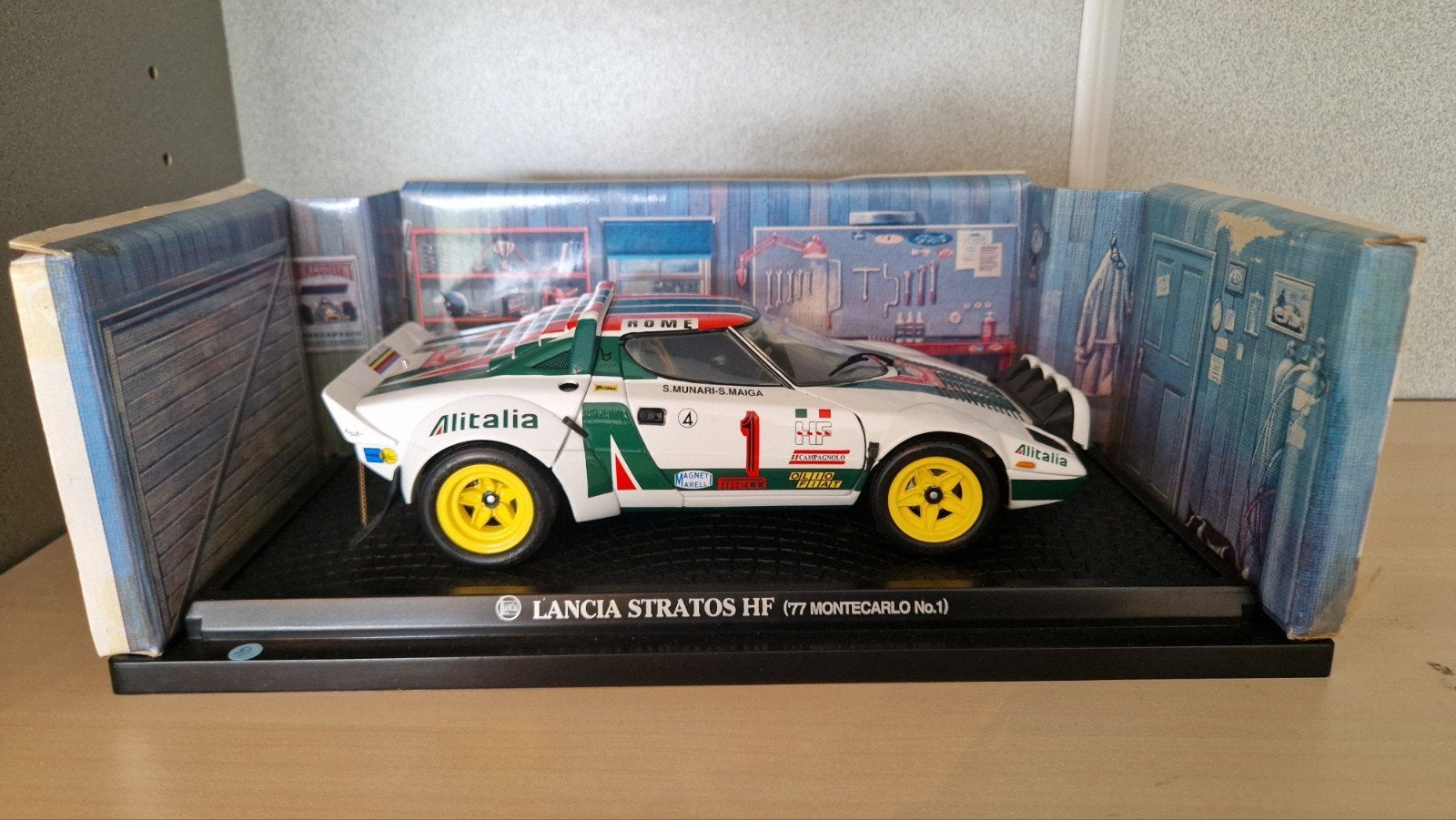 Lancia Stratos HF (1977 Monte Carlo #1) - Kyosho 1:18 - Alit, Ophalen of Verzenden, Zo goed als nieuw, Auto, Overige merken