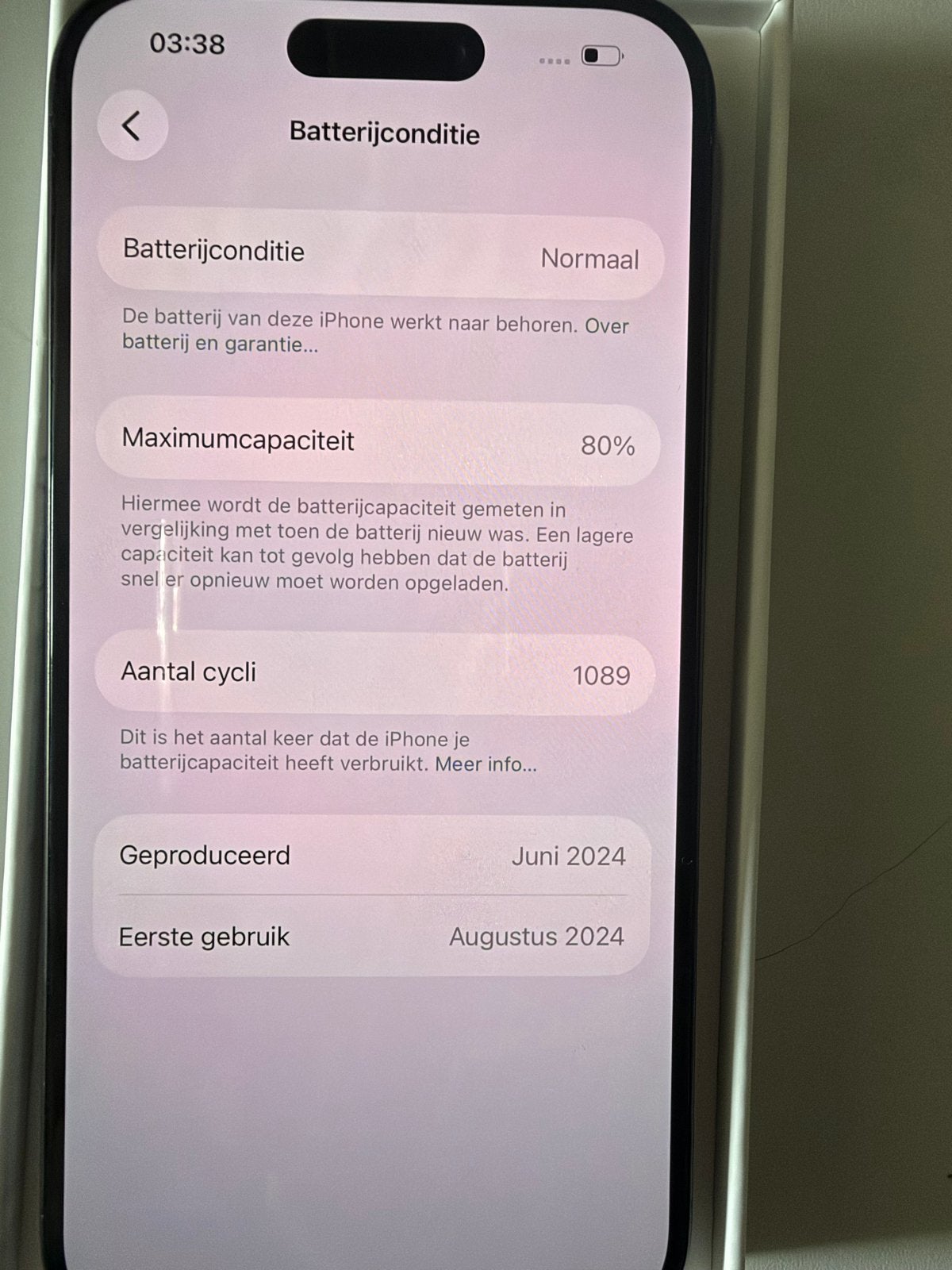 iPhone 15 Pro - 80% batterij