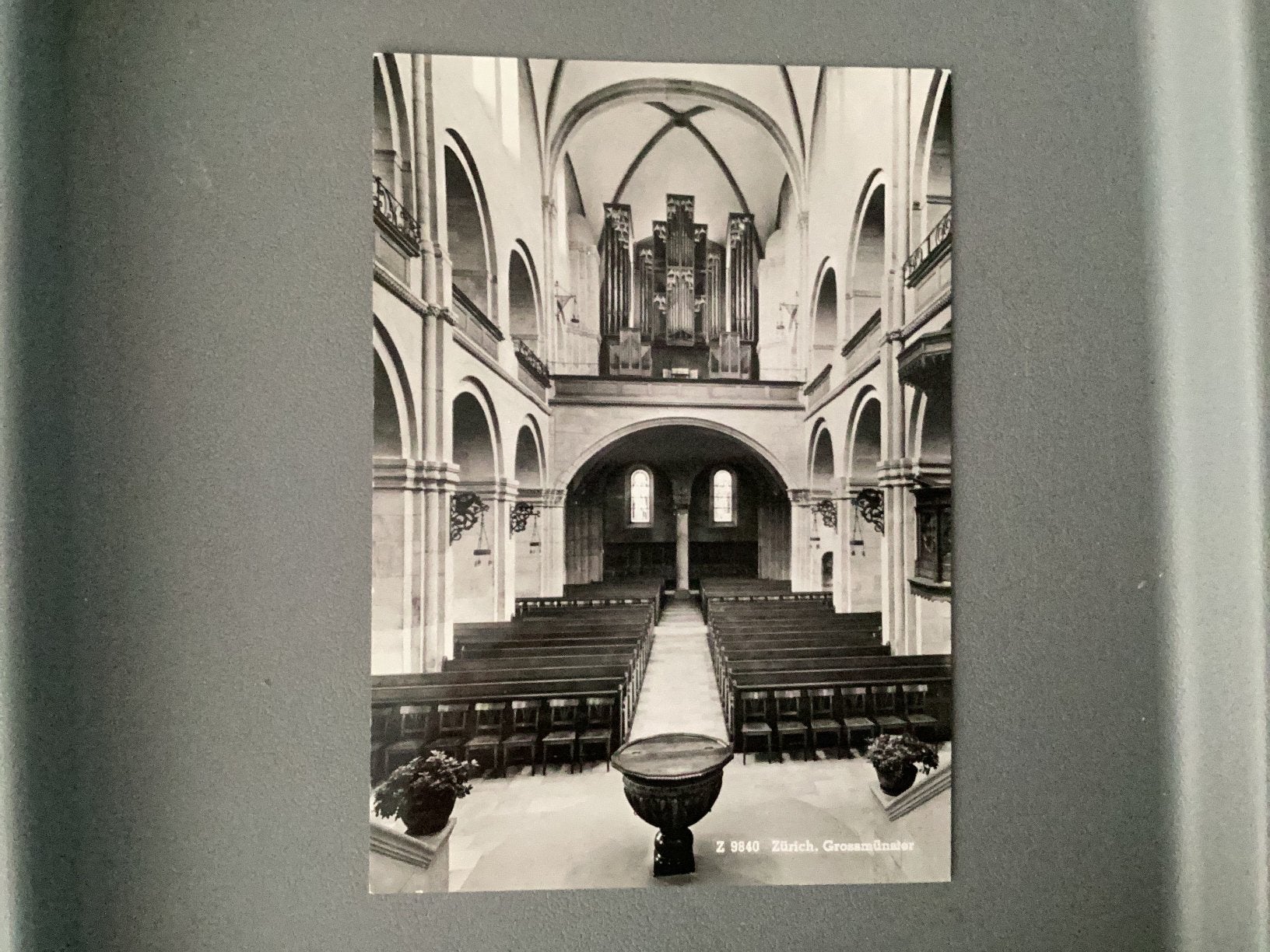 Zürich. Grossmünster. Orgel en interieur. Z 9840, Ophalen of Verzenden, Ongelopen, Overig Europa